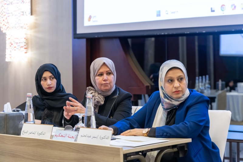 فعالية "هاكاثون الأفكار"، التي تضمنت مناظرة بعنوان "أثر الذكاء الاصطناعي على مهارات الإنسان"