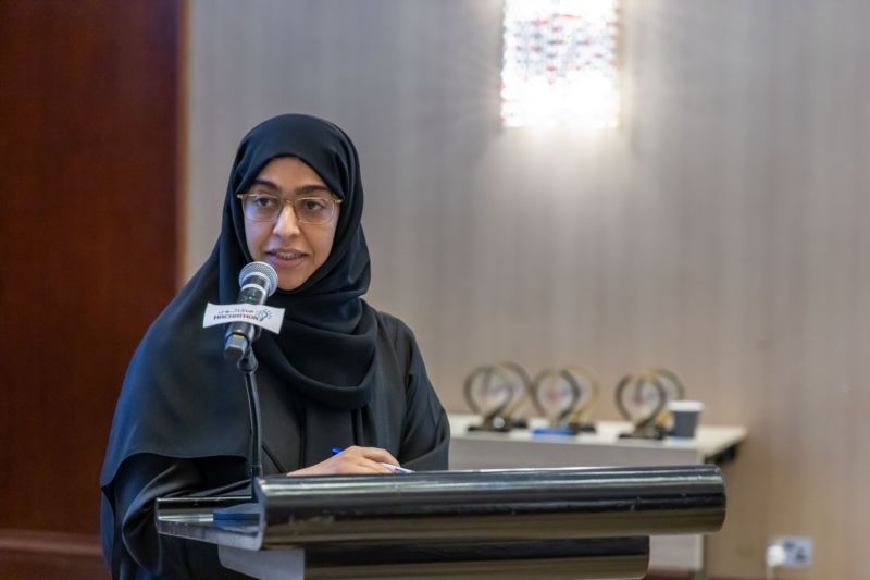 فعالية "هاكاثون الأفكار"، التي تضمنت مناظرة بعنوان "أثر الذكاء الاصطناعي على مهارات الإنسان"